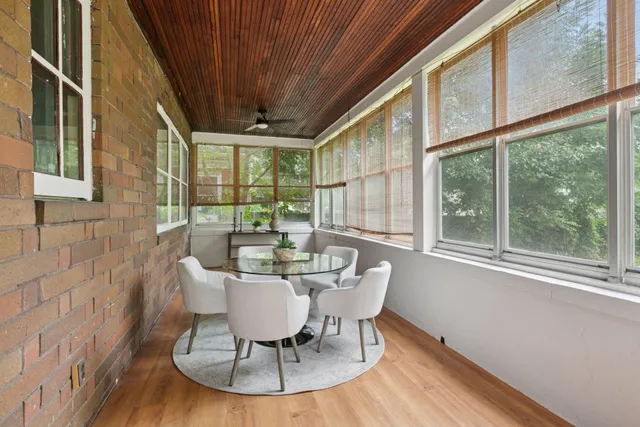 $2,995 | 2138 Marshall Avenue, St. Paul, MN 55104