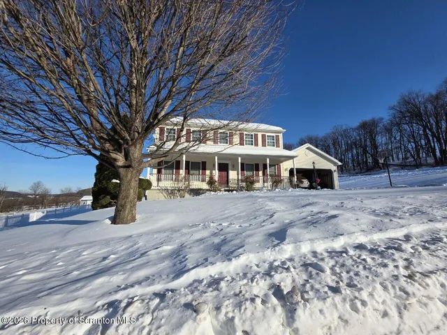 $356,000 | 205 Salem Glenn Boulevard, Selinsgrove, PA 17870
