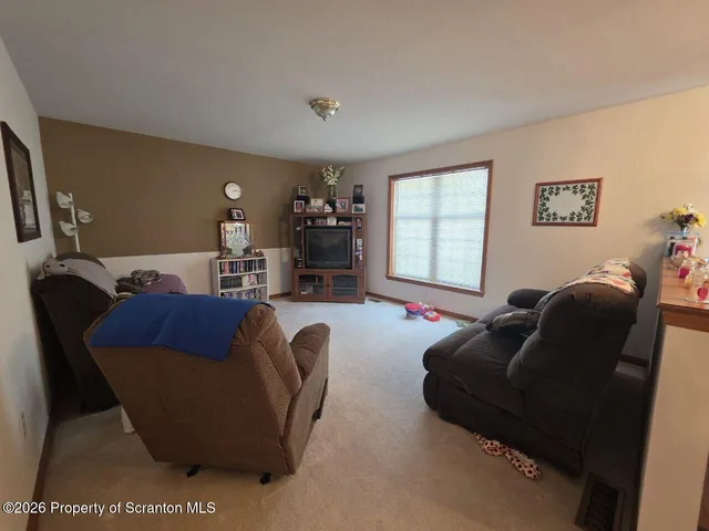 $356,000 | 205 Salem Glenn Boulevard, Selinsgrove, PA 17870