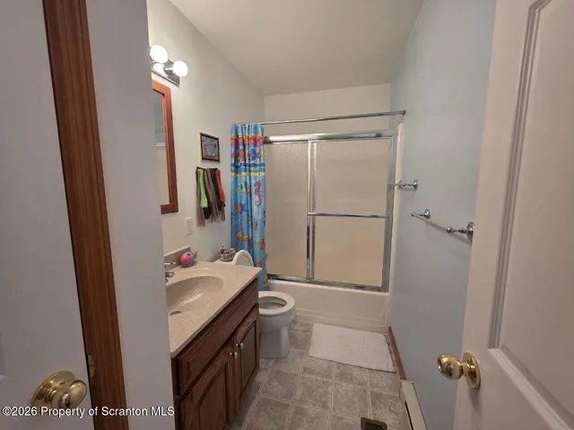 $356,000 | 205 Salem Glenn Boulevard, Selinsgrove, PA 17870