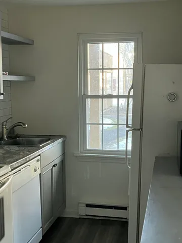 $307,000 | 1029 Iyannough Road, Unit B BLDG 8, Hyannis, MA 02601