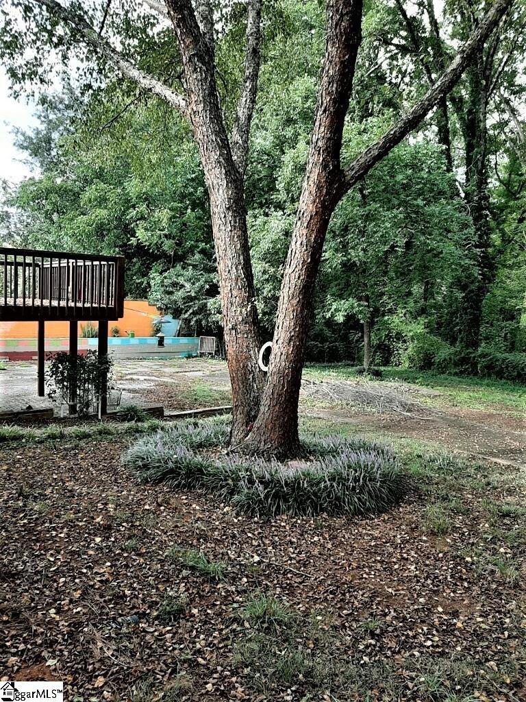 212 Hunts Bridge Road Greenville, SC 29617 - Photo 8 of 30