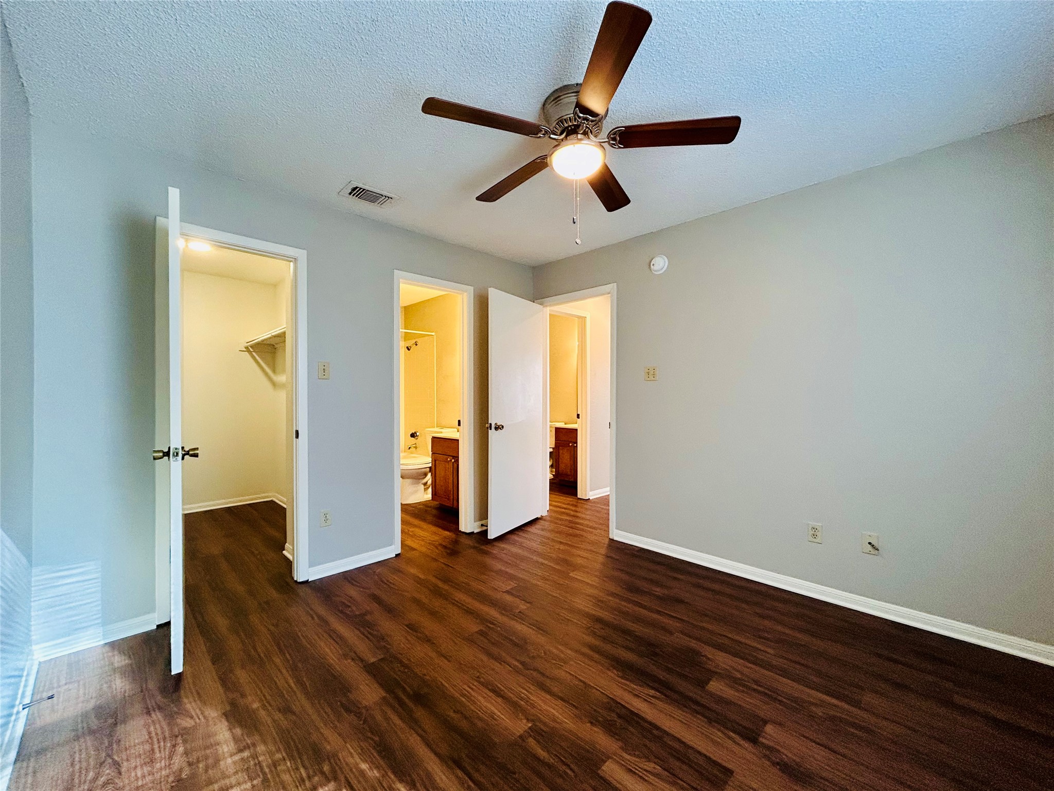 8905 Schick Road, Unit D Austin, TX 78729 - Photo 10 of 21