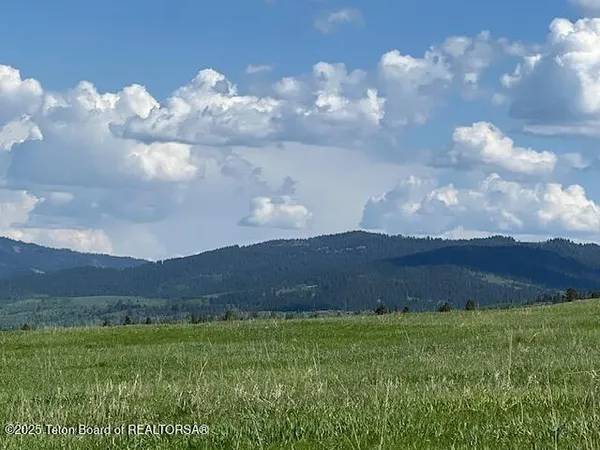 $2,400,000 | 100 Skyline Drive, Afton, WY 83110