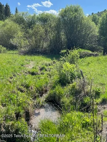 $2,400,000 | 1-2 Skyline Drive, Pinedale, WY 82941