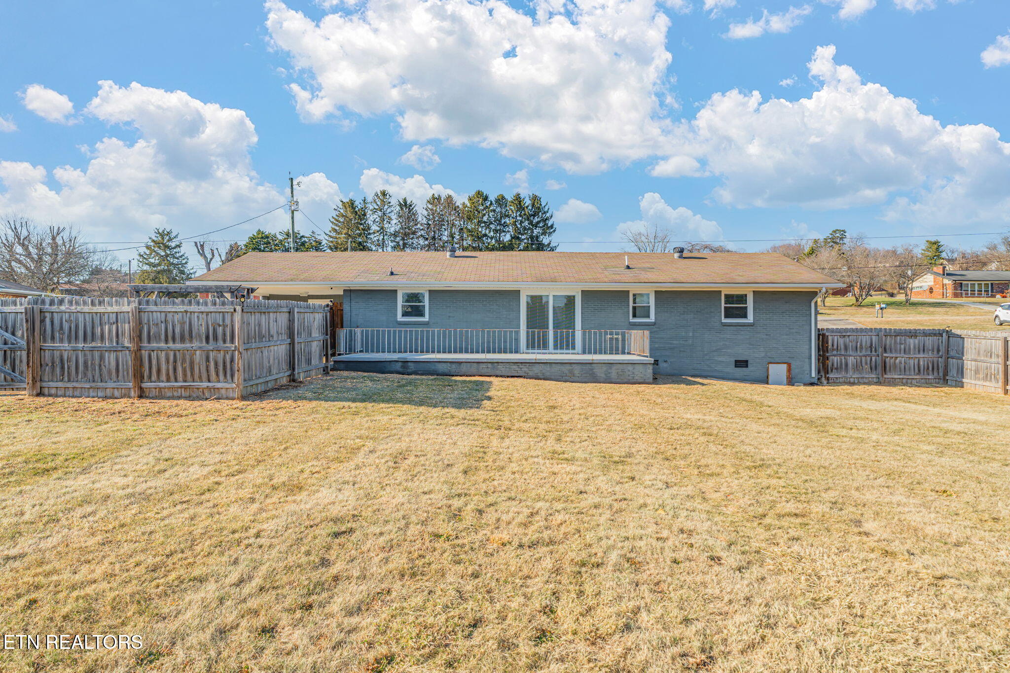 120 Madora Drive Powell, TN 37849 - Photo 27 of 30 30-web-or-mls-120 Madora Drive-31