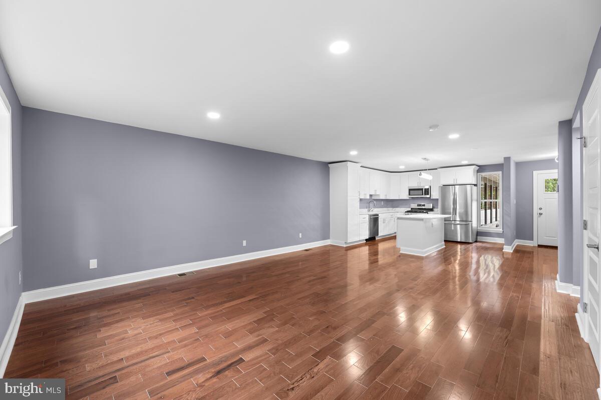 2813 Pomeroy Road Southeast Washington, DC 20020 - Photo 5 of 48 Gallery Image 5