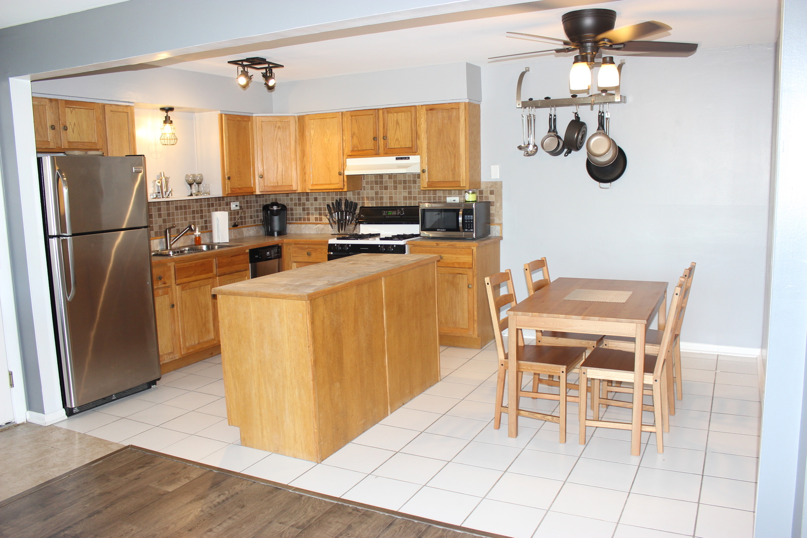 4809 West Engle Road, Unit 3B Alsip, IL 60803 - Photo 11 of 22