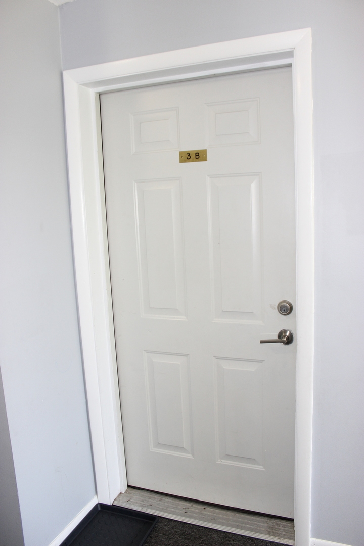 4809 West Engle Road, Unit 3B Alsip, IL 60803 - Photo 6 of 22