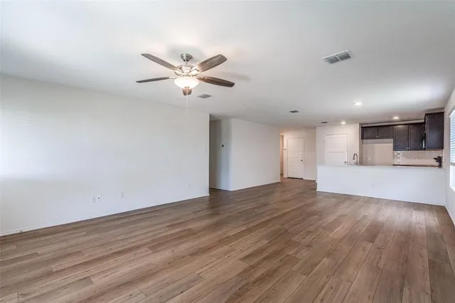 $250,000 | 528 Autumnwood Way, Princeton, TX 75407