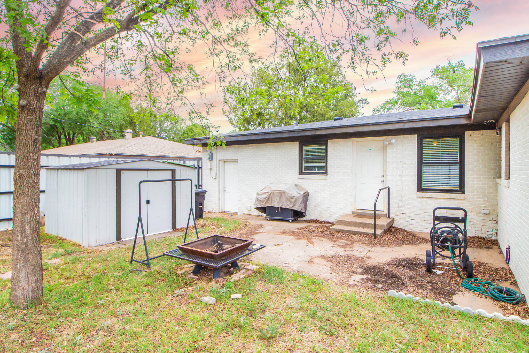 4201 44th Street Lubbock, TX 79413 - Photo 27 of 30 IMG_7728