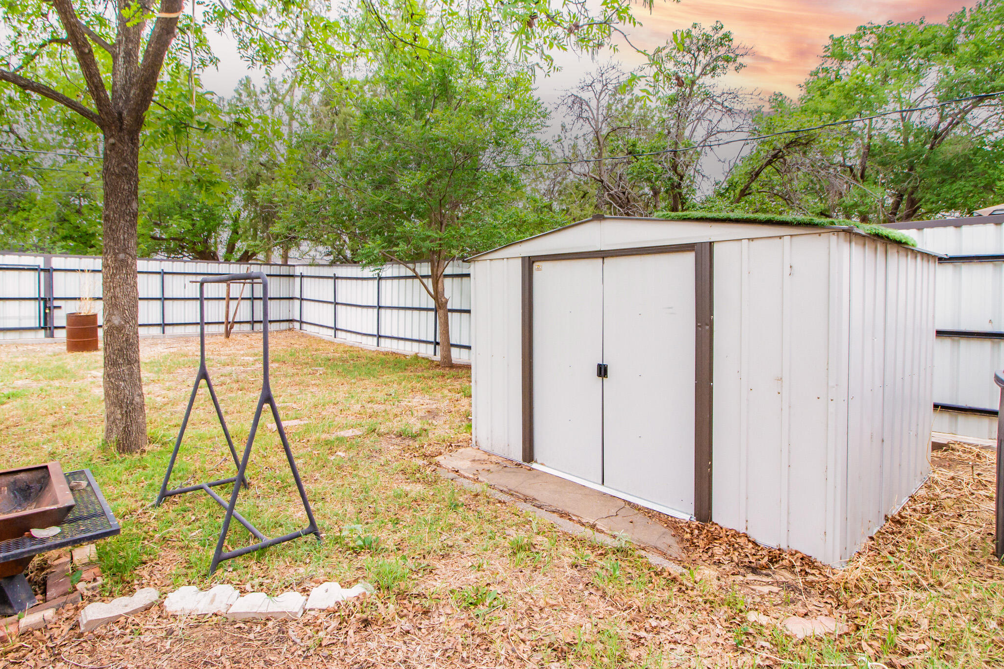 4201 44th Street Lubbock, TX 79413 - Photo 29 of 30 IMG_7724