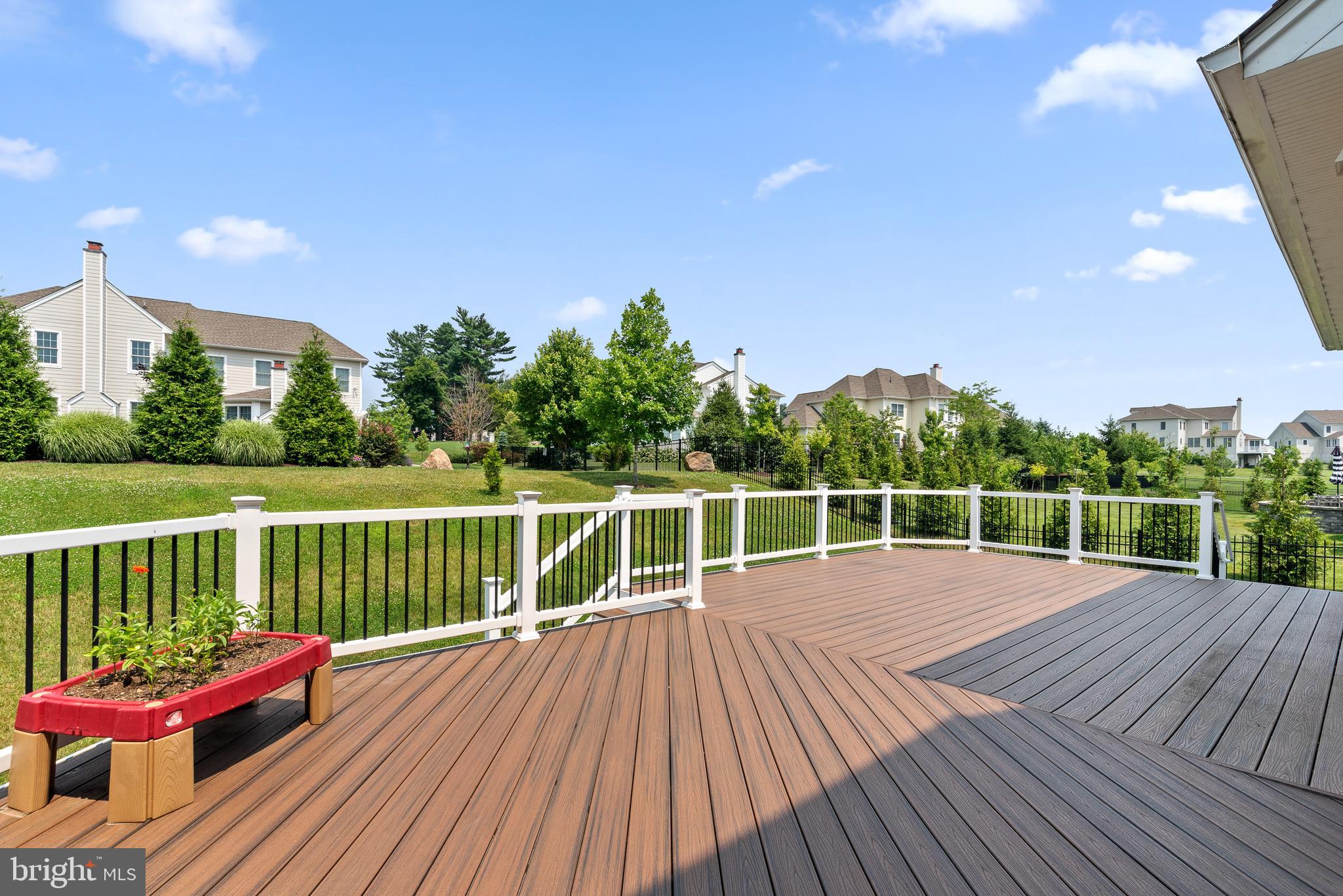 3905 Lewis Run Road Newtown Square, PA 19073 - Photo 28 of 32 Expansive deck