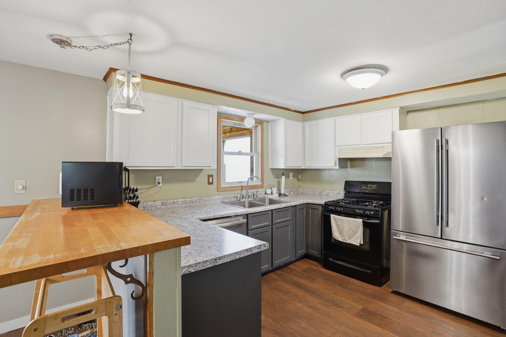 7475 Cox Road Bellevue, MI 49021 - Photo 6 of 23 Kitchen 2