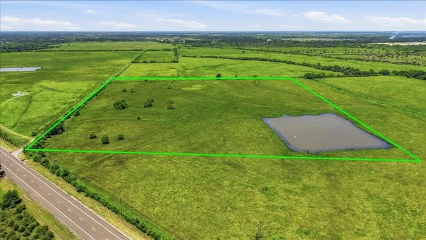 $259,900 | 124 (@ Englin) Winnie Tx 77665, Winnie, TX 77665