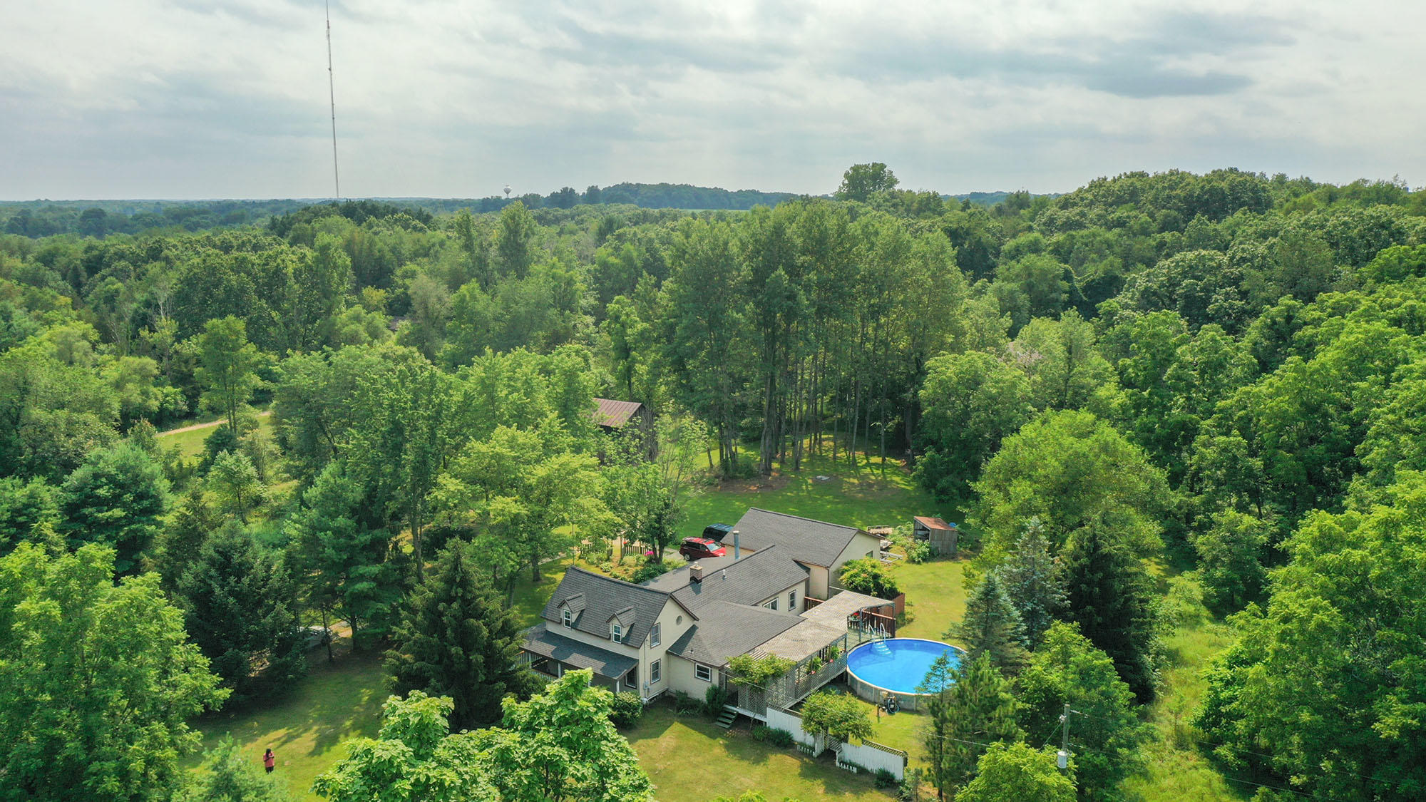 564 South Payne Lake Road Wayland, MI 49348 - Photo 3 of 42 DJI_0118Rs