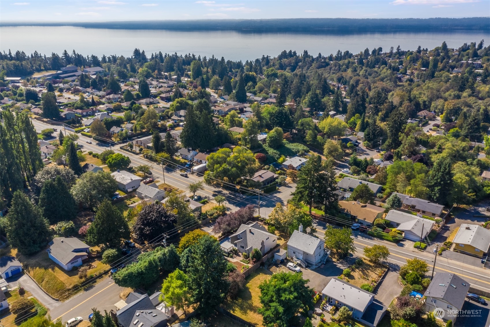 2528 Southwest 112th Street Seattle, WA 98146 - Photo 29 of 33 a view of a city