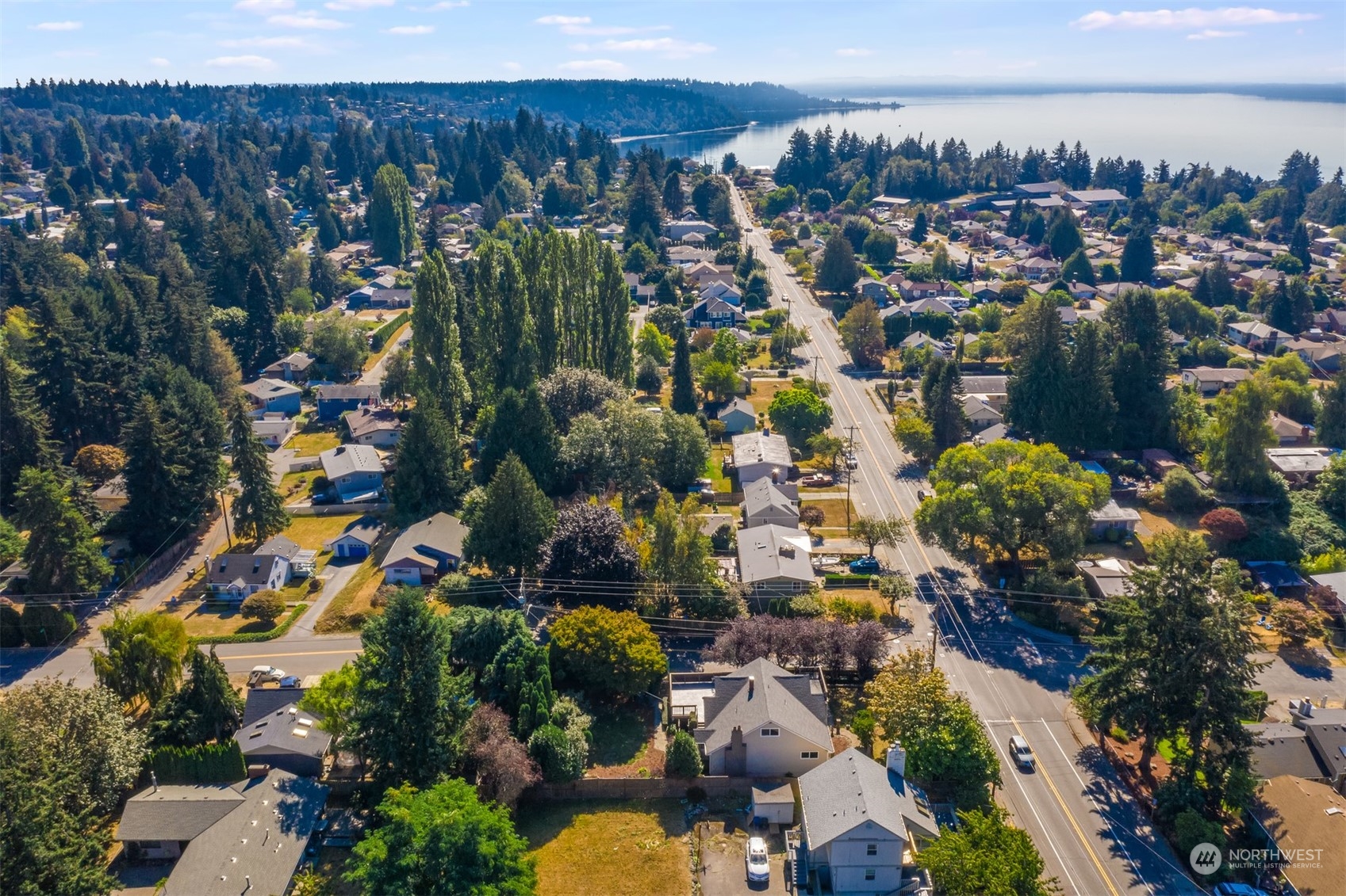 2528 Southwest 112th Street Seattle, WA 98146 - Photo 30 of 33 a view of a city
