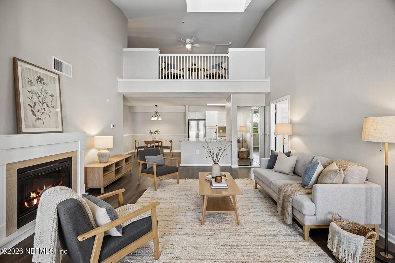 8550 Touchton Road, Unit 1333 Jacksonville, FL 32216 - Photo 6 of 50 Living