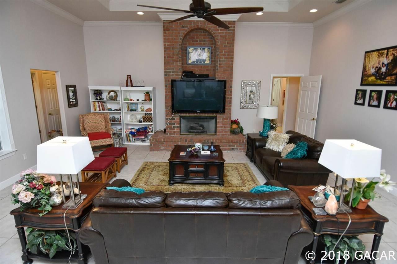 1707 Southwest 108th Street Gainesville, FL 32607 - Photo 11 of 30 Gallery Image 11