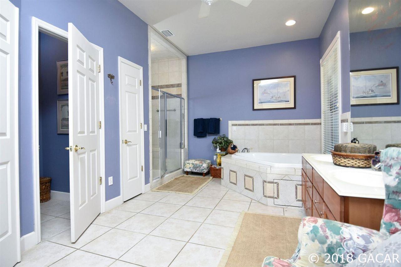 1707 Southwest 108th Street Gainesville, FL 32607 - Photo 16 of 30 Gallery Image 16