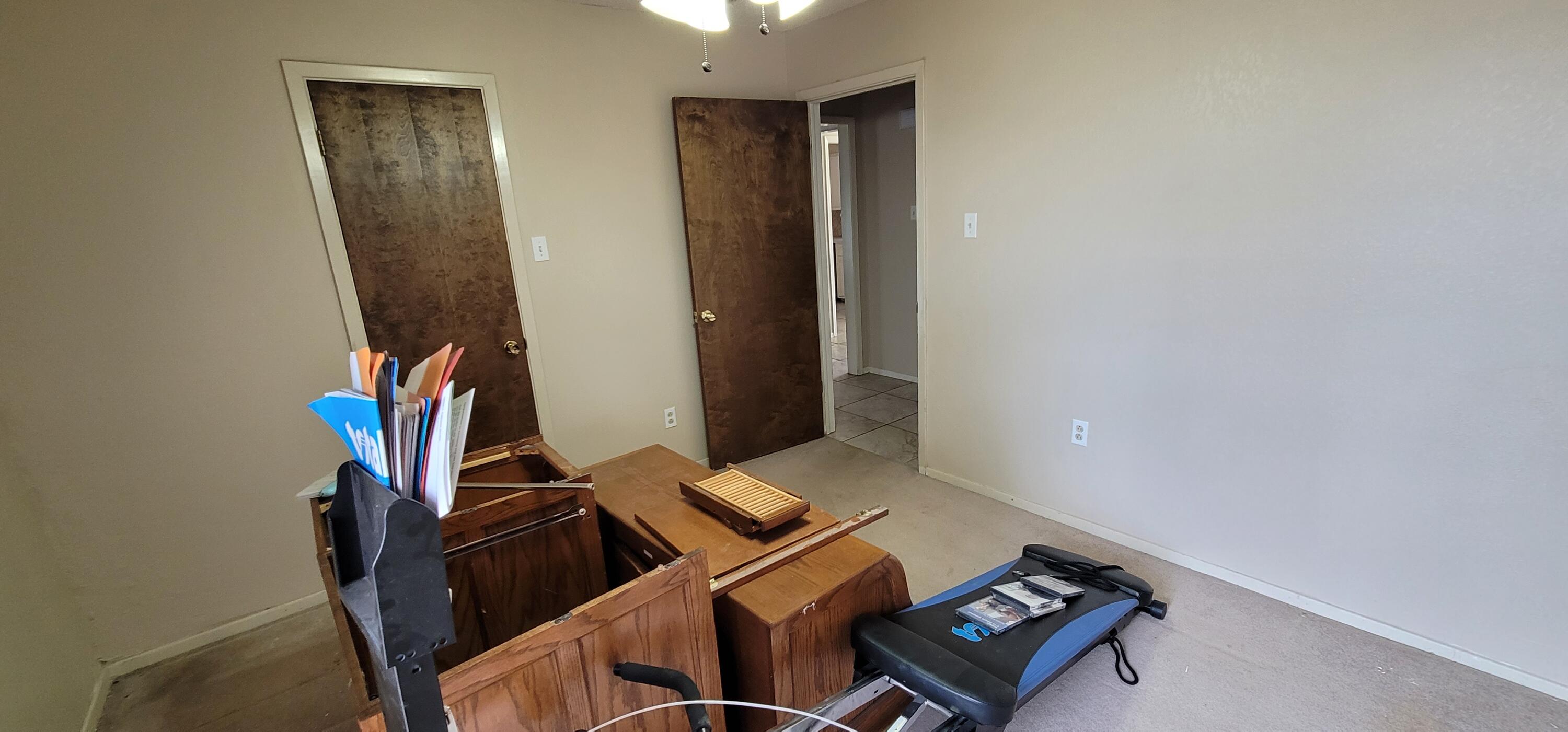 4803 73rd Street Lubbock, TX 79424 - Photo 25 of 32 It has been an office/gym