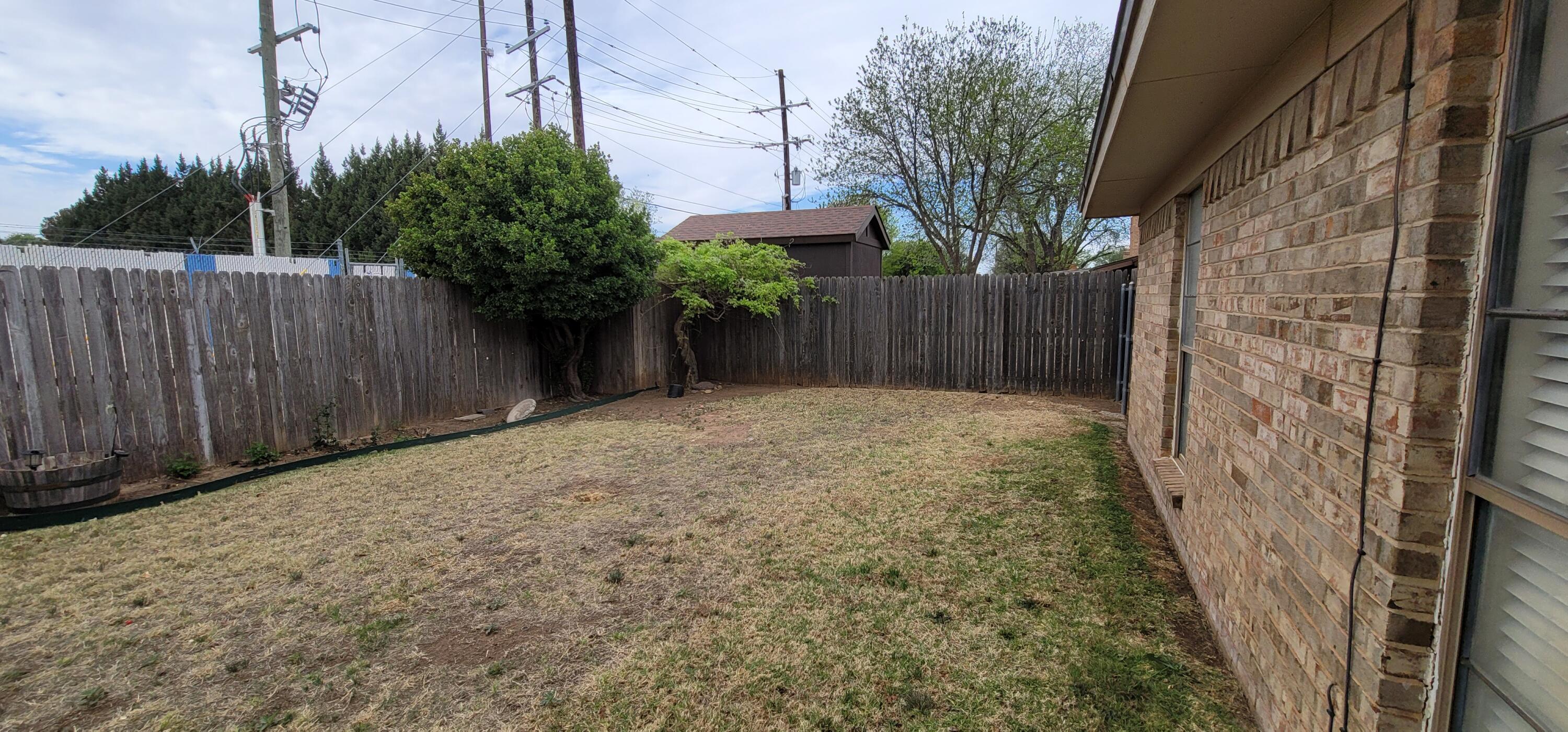 4803 73rd Street Lubbock, TX 79424 - Photo 31 of 32 Bring on the Fun Back here!
