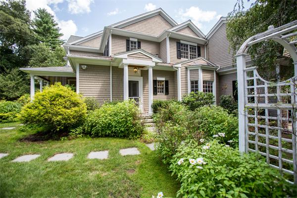17 Laxfield Road Weston, MA 02493 - Photo 27 of 30