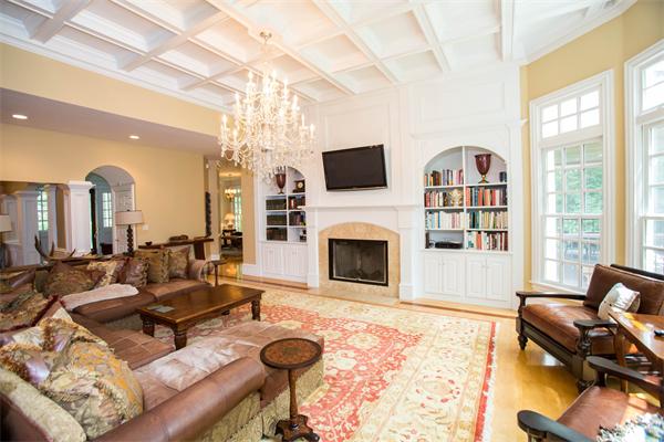17 Laxfield Road Weston, MA 02493 - Photo 8 of 30