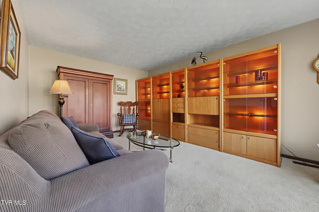 $349,900 | 1210 Tanglewood Drive, Greeneville, TN 37743