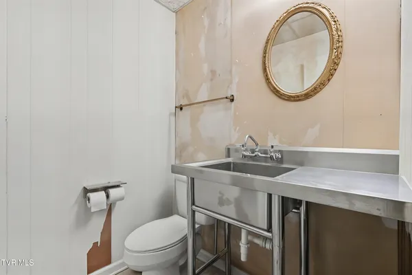 $322,000 | 1210 Tanglewood Drive, Greeneville, TN 37743