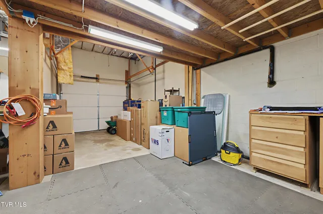 $349,900 | 1210 Tanglewood Drive, Greeneville, TN 37743