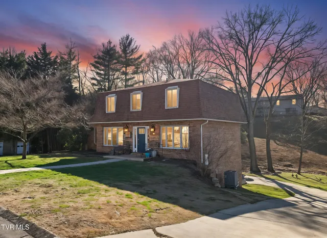 $349,900 | 1210 Tanglewood Drive, Greeneville, TN 37743