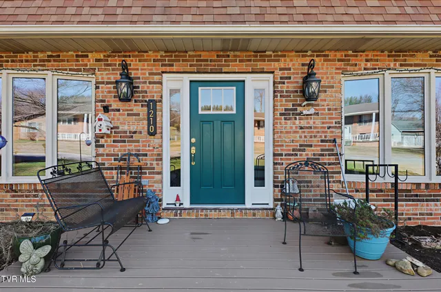 $349,900 | 1210 Tanglewood Drive, Greeneville, TN 37743