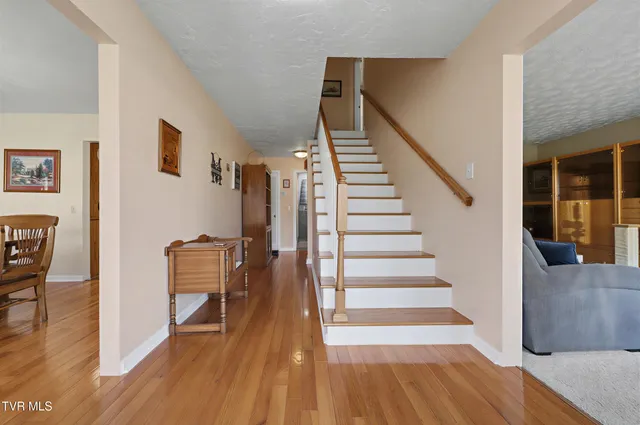 $349,900 | 1210 Tanglewood Drive, Greeneville, TN 37743