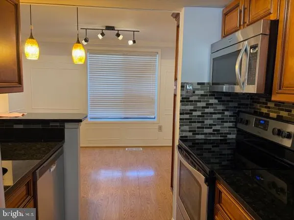 $2,500 | 6581 Pressed Gentian, Columbia, MD 21045