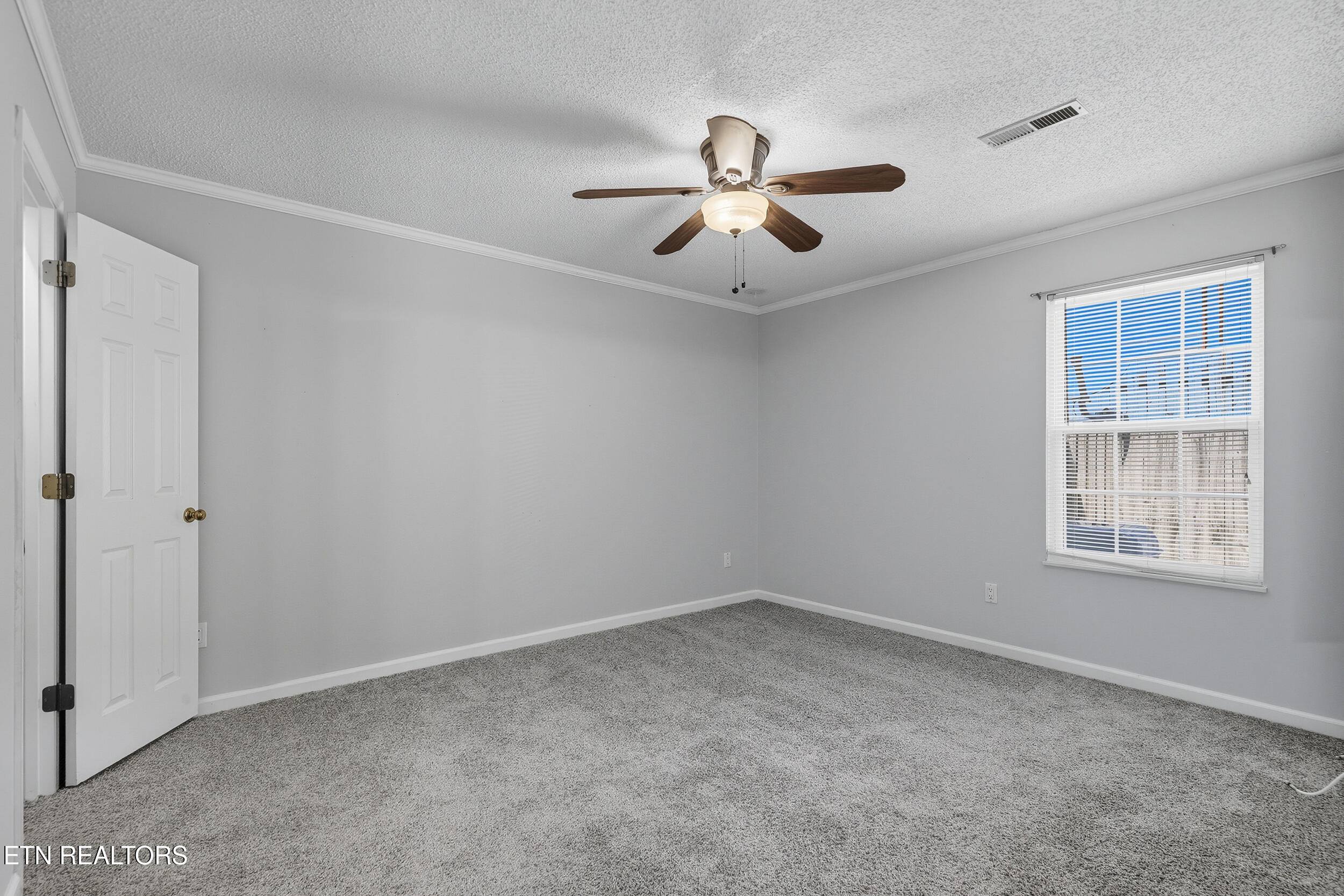 7908 Dighton Way Powell, TN 37849 - Photo 10 of 19 0019