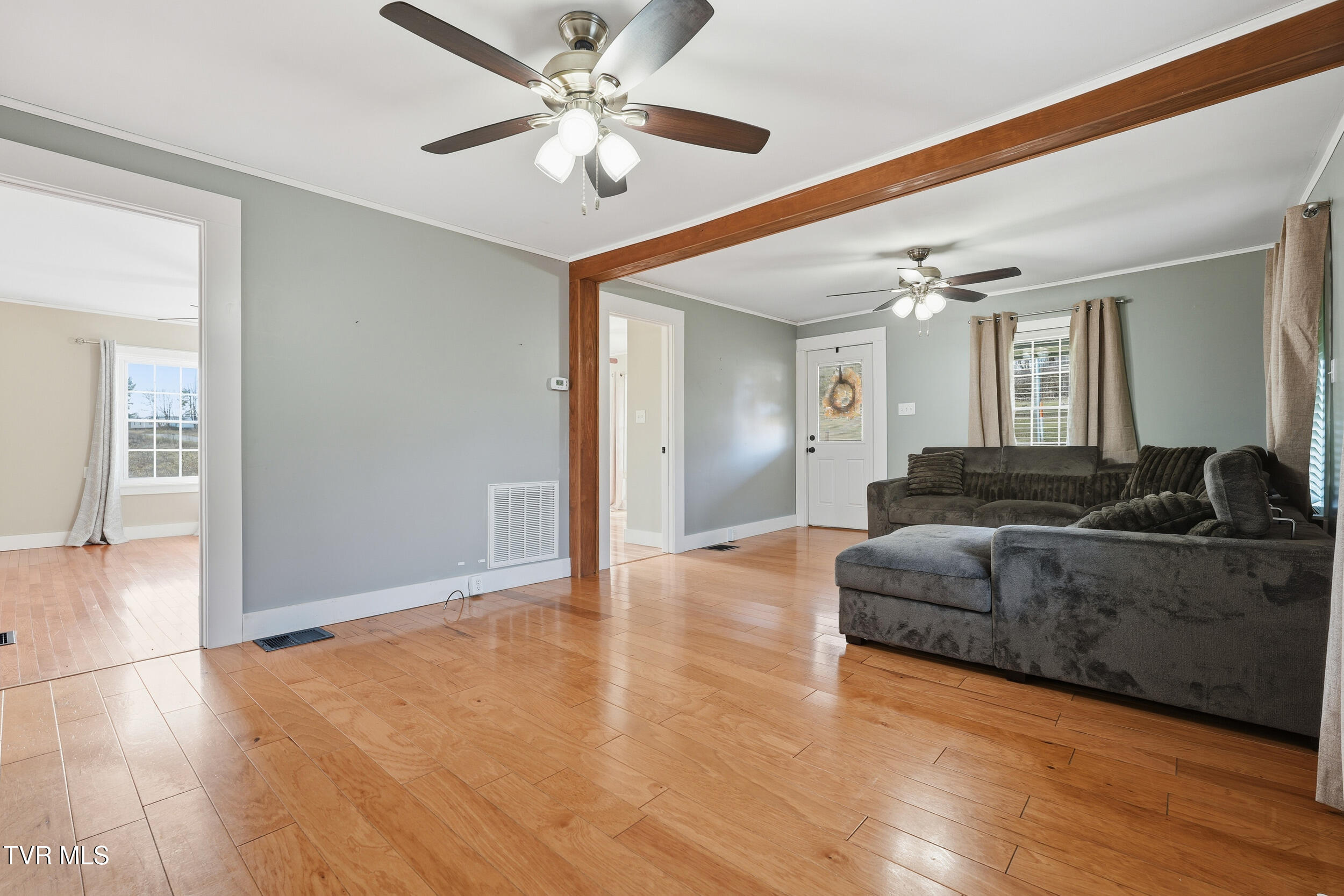 1252 Old Jonesboro Road Bristol, TN 37620 - Photo 7 of 22 7_dsc08220