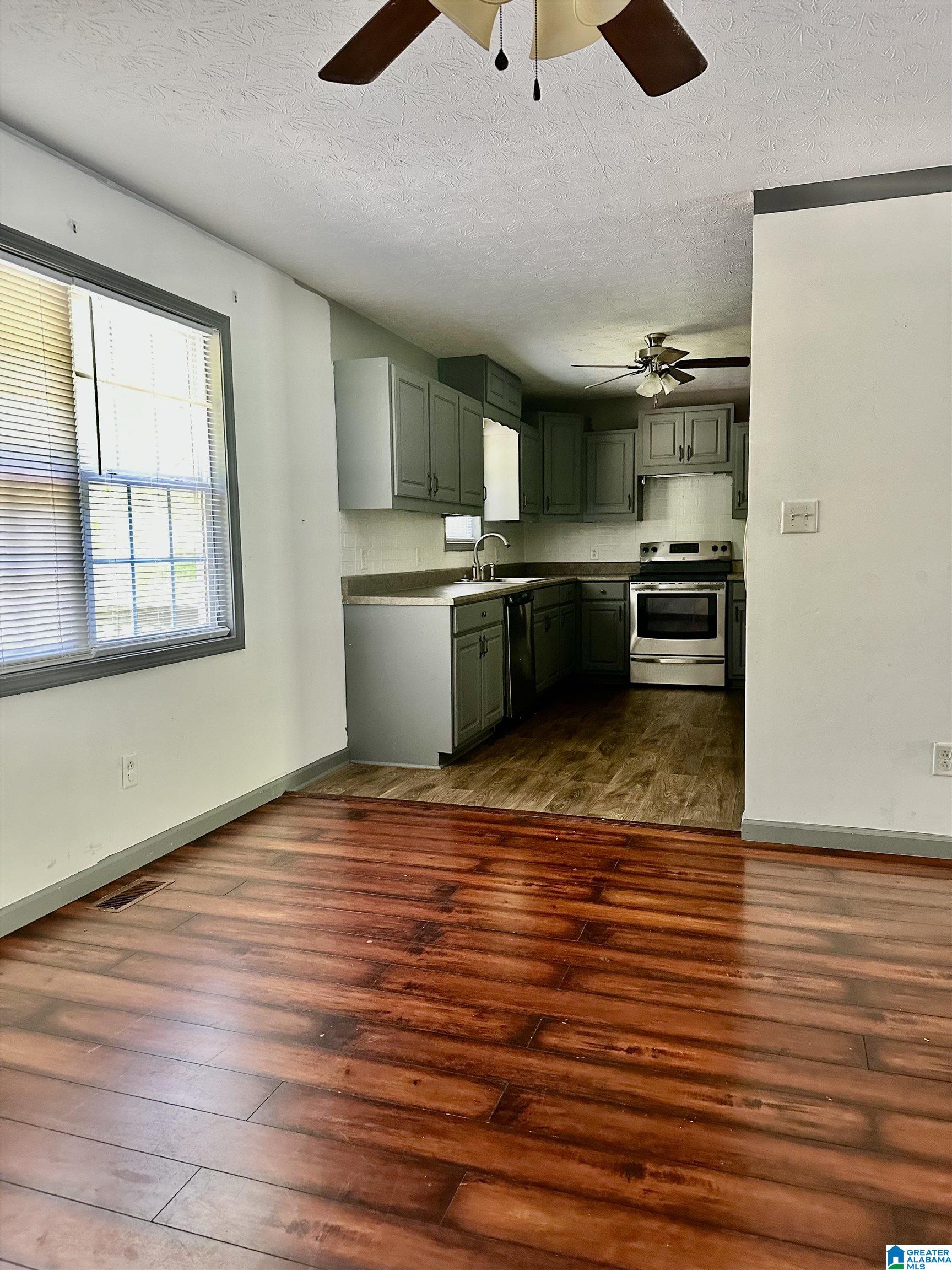 2060 Vaughn Road Altoona, AL 35952 - Photo 9 of 17