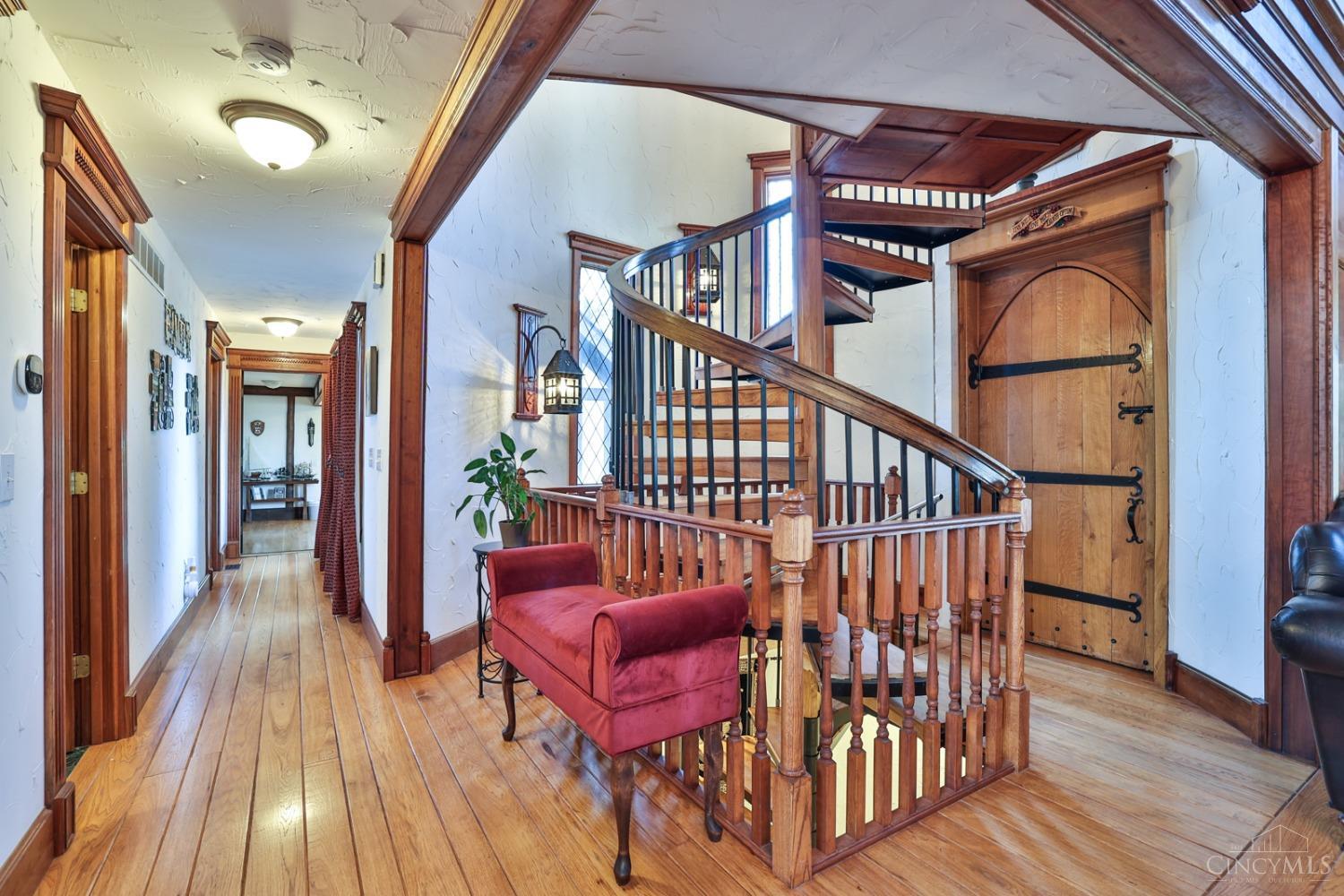 11082 Gosling Road Cincinnati, OH 45252 - Photo 5 of 74 Gallery Image 5