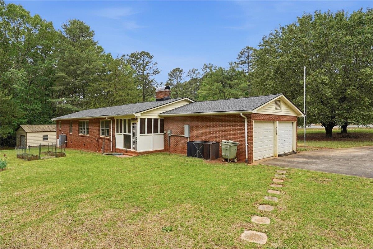4129 Clifton Glendale Road Spartanburg, SC 29307 - Photo 29 of 45