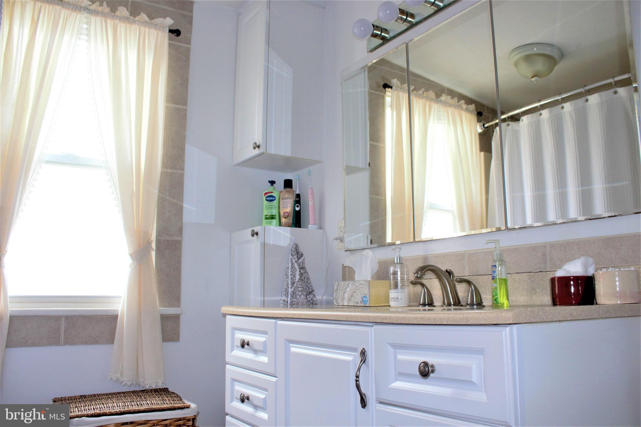 700 Rosa Avenue Croydon, PA 19021 - Photo 19 of 33 Gallery Image 19
