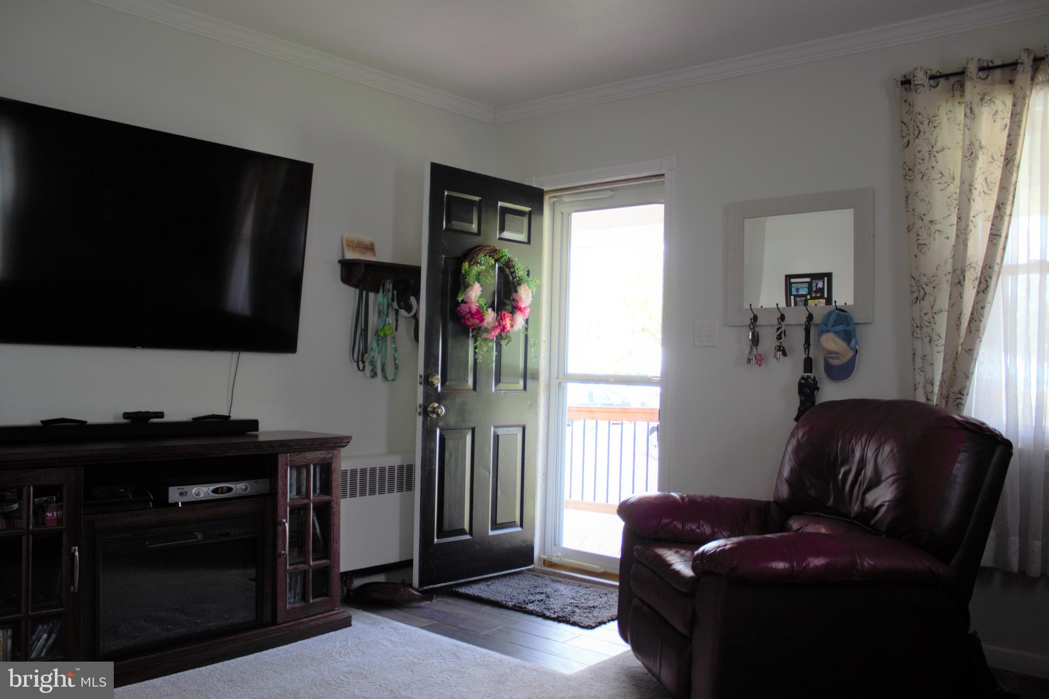 700 Rosa Avenue Croydon, PA 19021 - Photo 4 of 33 Gallery Image 4