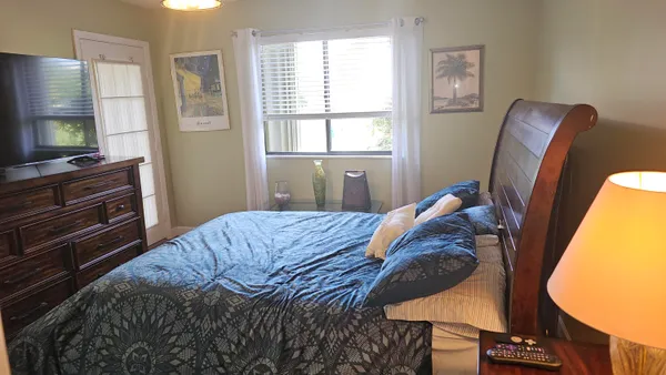 $1,500 | 3138 Via Poinciana, Unit 209, Lake Worth, FL 33467