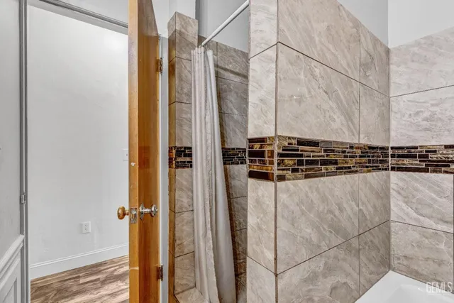 a view of a bathroom