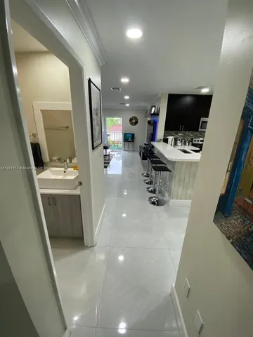 $3,000 | 4744 Northwest 114th Avenue, Unit 201, Doral, FL 33178