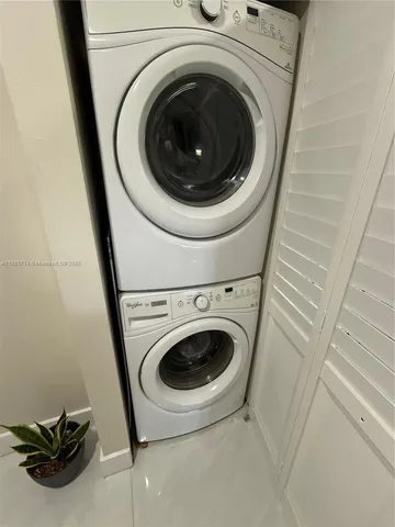 $3,000 | 4744 Northwest 114th Avenue, Unit 201, Doral, FL 33178