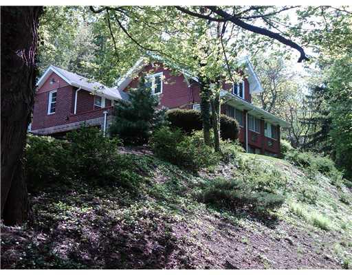 700 Baldwin Road Thornburg, PA 15205 - Photo 1 of 16 Exterior Front.