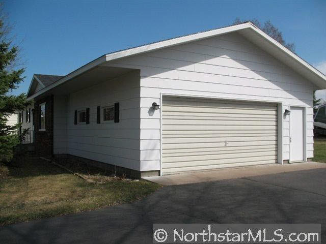 502 East Barker Street Rice Lake, WI 54868 - Photo 3 of 7