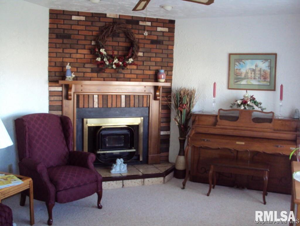 6010 92nd Avenue West Taylor Ridge, IL 61284 - Photo 5 of 24 Gallery Image 5